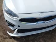 ✅ 2021 Kia Forte LXS • VIN: 3KPF24AD6ME354275 • Lot: 43325924. Listed on IAAI with 48,319 mi. Free auction sales archive from the USA and detailed vehicle history report at DreamBid. Image 6.