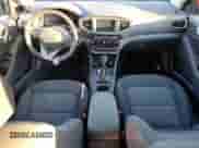 2019 Hyundai Ioniq с VIN KMHC65LD1KU172925, выставлен на аукционе Copart как лот 41820924 с пробегом 61 092 миль миль и Списание • Salvage title. История ставок и продаж доступна на DreamBid. Изображение 8.
