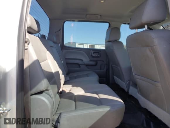 ✅ 2016 GMC Sierra 2500HD • VIN: 1GT12REG1GF214446 • Lot: 49430525. Wystawiony na Copart z przebiegiem 126 610 mil. Bezpłatny archiwum sprzedaży aukcyjnych z USA i szczegółowy raport historii pojazdu na DreamBid. Zdjęcie 10.