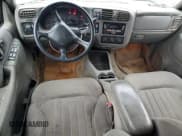 ✅ 2004 Chevrolet Blazer LS • VIN: 1GNDT13X24K155822 • Lot: 88064095. Wystawiony na Copart z przebiegiem 164 975 mil. Bezpłatny archiwum sprzedaży aukcyjnych z USA i szczegółowy raport historii pojazdu na DreamBid. Zdjęcie 8.