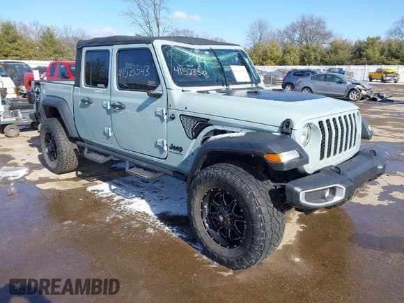 ✅ 2023 Jeep Gladiator Willys • VIN: 1C6HJTAGXPL539206 • Lot: 41523543. Listed on IAAI with 29,885 mi. Free auction sales archive from the USA and detailed vehicle history report at DreamBid. Image 1.