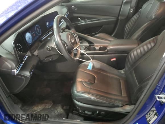 ✅ 2024 Hyundai Elantra Limited • VIN: KMHLP4DG5RU812273 • Lot: 91697825. Listed on Copart with 28,760 mi. Free auction sales archive from the USA and detailed vehicle history report at DreamBid. Image 7.