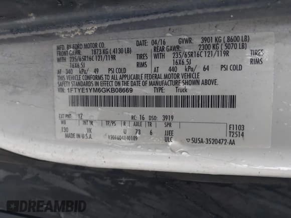 ✅ 2016 Ford Transit Cargo • VIN: 1FTYE1YM6GKB08669 • Lot: 42159212. Wystawiony na IAAI z przebiegiem 278 491 mil. Bezpłatny archiwum sprzedaży aukcyjnych z USA i szczegółowy raport historii pojazdu na DreamBid. Zdjęcie 9.
