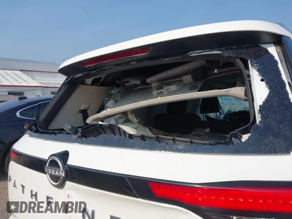 ✅ 2024 Nissan Pathfinder SL • VIN: 5N1DR3CD0RC241782 • Лот: 42887417. Опубликован ранее на IAAI с пробегом Не указан. Бесплатный доступ к архиву аукционных продаж из США и подробный отчёт об истории автомобиля на DreamBid. Изображение 18.