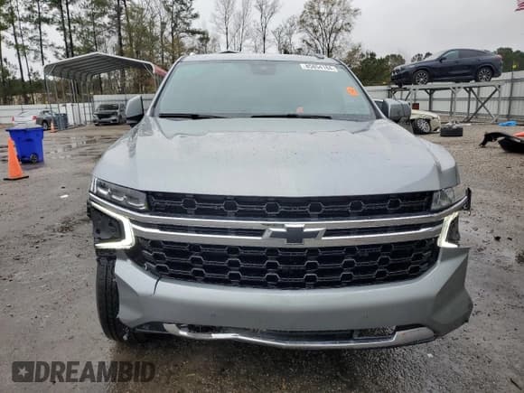 ✅ 2024 Chevrolet Suburban LS • VIN: 1GNSCBKD4RR220754 • Lot: 85854184. Listed on Copart with 8,580 mi. Free auction sales archive from the USA and detailed vehicle history report at DreamBid. Image 5.