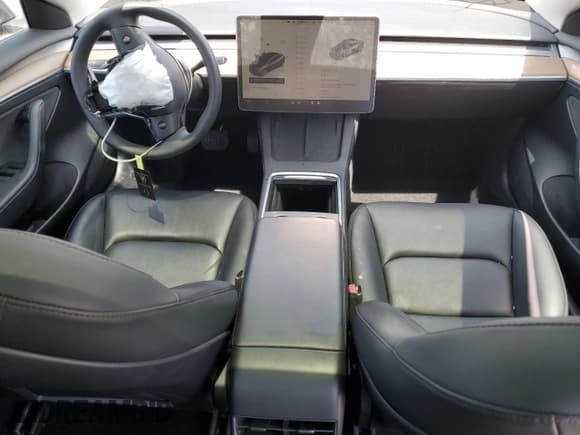 ✅ 2023 Tesla Model 3 • VIN: 5YJ3E1EAXPF694942 • Lot: 55992335. Wystawiony na Copart z przebiegiem 34 490 mil. Bezpłatny archiwum sprzedaży aukcyjnych z USA i szczegółowy raport historii pojazdu na DreamBid. Zdjęcie 8.