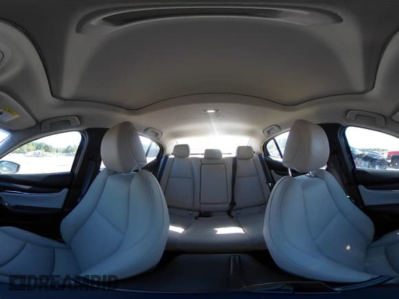 ✅ 2021 Mazda 3 Preferred • VIN: 3MZBPBCL2MM252371 • Лот: 42982402. Опубликован ранее на IAAI с пробегом 30 837 миль. Бесплатный доступ к архиву аукционных продаж из США и подробный отчёт об истории автомобиля на DreamBid. Изображение 21.