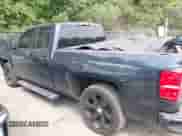 2018 Chevrolet Silverado 1500 LT z VIN 1GCRCREH9JZ111046, wystawiony jako IAAI lot #42837741 z przebiegiem 82 591 mil mil oraz . Historia ofert i sprzedaży dostępna na DreamBid. Obrazek 14.