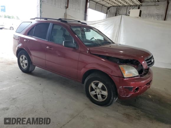 ✅ 2007 Kia Sorento LX • VIN: KNDJC736975721113 • Lot: 69258215. Wystawiony na Copart z przebiegiem 225 597 mil. Bezpłatny archiwum sprzedaży aukcyjnych z USA i szczegółowy raport historii pojazdu na DreamBid. Zdjęcie 4.