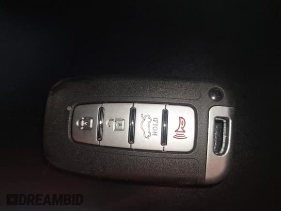 ✅ 2013 Hyundai Genesis Coupe R-Spec • VIN: KMHHT6KD7DU092506 • Lot: 41231975. Wystawiony na IAAI z przebiegiem 160 086 mil. Bezpłatny archiwum sprzedaży aukcyjnych z USA i szczegółowy raport historii pojazdu na DreamBid. Zdjęcie 11.