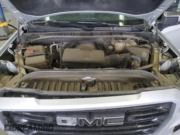 ✅ 2021 GMC Sierra 1500 SLE • VIN: 1GTR9BED8MZ236210 • Лот: 56898185. Опубликован ранее на Copart с пробегом 128 697 миль. Бесплатный доступ к архиву аукционных продаж из США и подробный отчёт об истории автомобиля на DreamBid. Изображение 11.