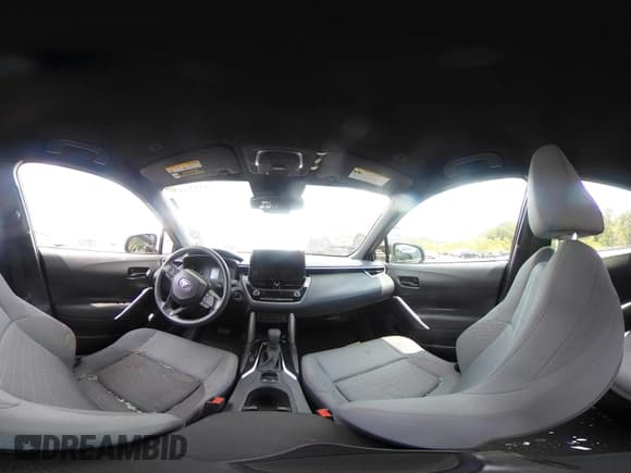 ✅ 2023 Toyota Corolla Cross Hybrid XSE • VIN: 7MUFBABG6PV005429 • Лот: 43234477. Опубликован ранее на IAAI с пробегом Не указан. Бесплатный доступ к архиву аукционных продаж из США и подробный отчёт об истории автомобиля на DreamBid. Изображение 19.