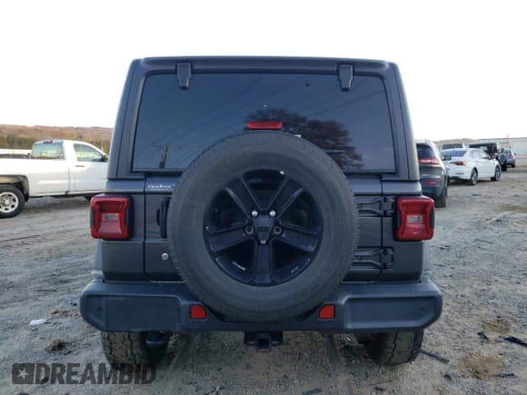 ✅ 2020 Jeep Wrangler Unlimited Sport Altitude • VIN: 1C4HJXDN7LW154253 • Lot: 93816045. Listed on Copart with 72,789 mi. Free auction sales archive from the USA and detailed vehicle history report at DreamBid. Image 6.