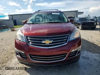 ✅ 2017 Chevrolet Traverse Premier • VIN: 1GNKRJKD1HJ293053 • Lot: 72141544. Wystawiony na Copart z przebiegiem 92 491 mil. Bezpłatny archiwum sprzedaży aukcyjnych z USA i szczegółowy raport historii pojazdu na DreamBid. Zdjęcie 5.