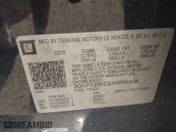 ✅ 2018 Chevrolet Silverado 1500 LT • VIN: 3GCPCREC3JG645106 • Lot: 42907605. Wystawiony na IAAI z przebiegiem 187 150 mil. Bezpłatny archiwum sprzedaży aukcyjnych z USA i szczegółowy raport historii pojazdu na DreamBid. Zdjęcie 9.