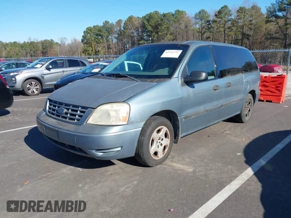✅ 2005 Ford Freestar S • VIN: 2FMZA50635BA50561 • Lot: 43762722. Listed on IAAI with 95,582 mi. Free auction sales archive from the USA and detailed vehicle history report at DreamBid. Image 2.