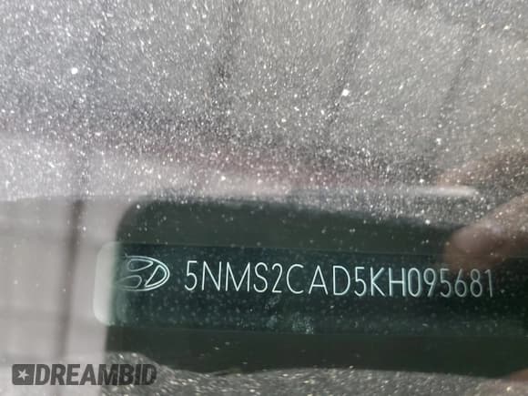 ✅ 2019 Hyundai Santa Fe SE • VIN: 5NMS2CAD5KH095681 • Lot: 52291973. Wystawiony na Copart z przebiegiem 56 802 mil. Bezpłatny archiwum sprzedaży aukcyjnych z USA i szczegółowy raport historii pojazdu na DreamBid. Zdjęcie 12.