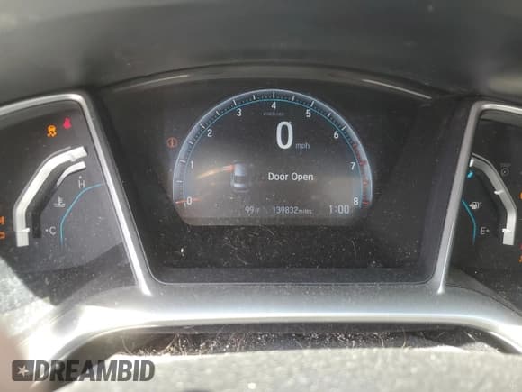 ✅ 2018 Honda Civic EX-T • VIN: 2HGFC1E33JH646321 • Лот: 66268415. Опубликован ранее на Copart с пробегом 139 832 миль. Бесплатный доступ к архиву аукционных продаж из США и подробный отчёт об истории автомобиля на DreamBid. Изображение 9.