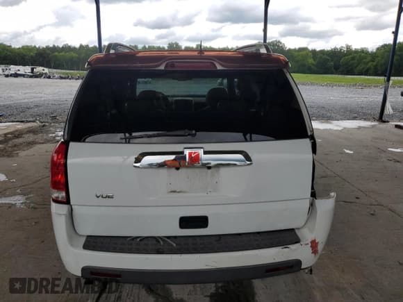 ✅ 2006 Saturn VUE • VIN: 5GZCZ23D46S883061 • Lot: 59316125. Wystawiony na Copart z przebiegiem Nie podano. Bezpłatny archiwum sprzedaży aukcyjnych z USA i szczegółowy raport historii pojazdu na DreamBid. Zdjęcie 6.