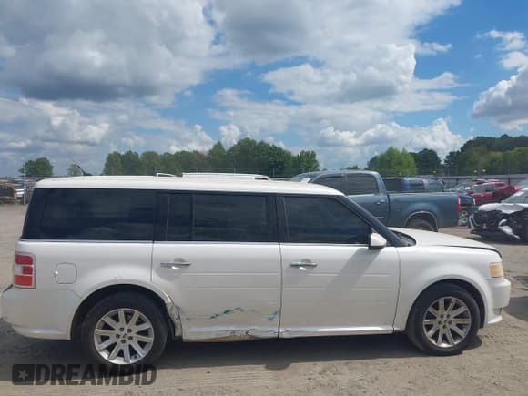 ✅ 2012 Ford Flex SEL • VIN: 2FMGK5CC6CBD04556 • Lot: 40466965. Wystawiony na IAAI z przebiegiem 219 063 mil. Bezpłatny archiwum sprzedaży aukcyjnych z USA i szczegółowy raport historii pojazdu na DreamBid. Zdjęcie 13.