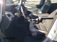 ✅ 2017 Chevrolet Bolt EV LT • VIN: 1G1FW6S07H4154677 • Lot: 67735544. Wystawiony na Copart z przebiegiem 133 889 mil. Bezpłatny archiwum sprzedaży aukcyjnych z USA i szczegółowy raport historii pojazdu na DreamBid. Zdjęcie 7.