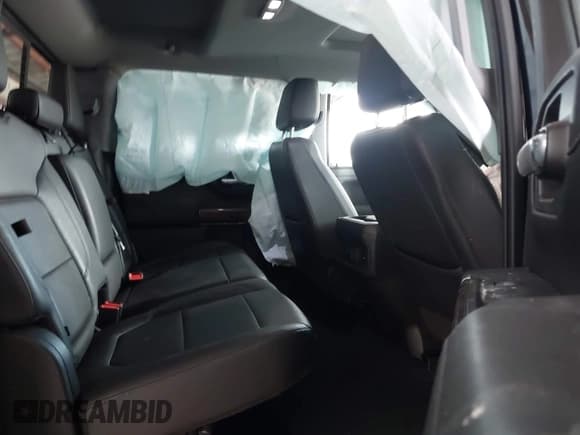 ✅ 2021 Chevrolet Silverado 1500 RST • VIN: 1GCUYEED7MZ352464 • Lot: 43461883. Listed on IAAI with 44,141 mi. Free auction sales archive from the USA and detailed vehicle history report at DreamBid. Image 8.