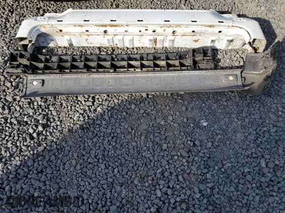 ✅ 2004 Dodge Sprinter • VIN: WD2PD744445634654 • Lot: 75332384. Listed on Copart with 446,647 mi. Free auction sales archive from the USA and detailed vehicle history report at DreamBid. Image 13.