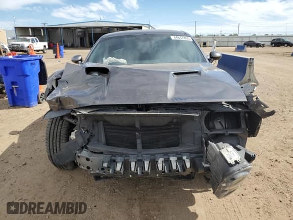 ✅ 2017 Dodge Challenger GT • VIN: 2C3CDZGG7HH555791 • Lot: 84647865. Wystawiony na Copart z przebiegiem 98 185 mil. Bezpłatny archiwum sprzedaży aukcyjnych z USA i szczegółowy raport historii pojazdu na DreamBid. Zdjęcie 5.