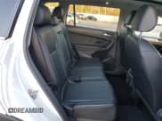 ✅ 2022 Volkswagen Tiguan SE • VIN: 3VV2B7AX2NM122341 • Lot: 86706564. Wystawiony na Copart z przebiegiem 27 709 mil. Bezpłatny archiwum sprzedaży aukcyjnych z USA i szczegółowy raport historii pojazdu na DreamBid. Zdjęcie 11.