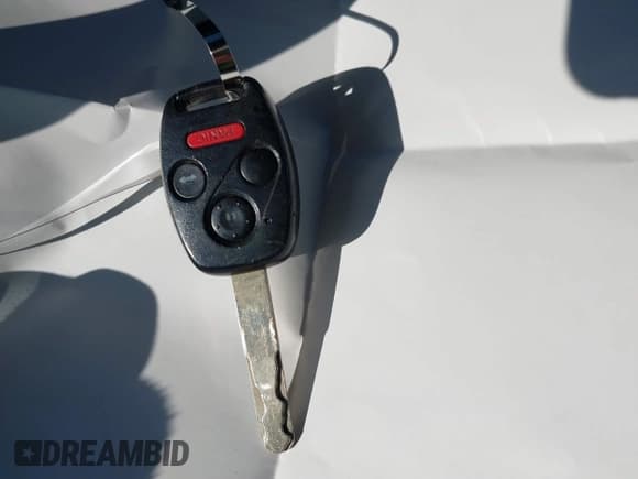 ✅ 2006 Honda CR-V EX SE • VIN: SHSRD78976U421126 • Лот: 43487405. Опубликован ранее на IAAI с пробегом 111 720 миль. Бесплатный доступ к архиву аукционных продаж из США и подробный отчёт об истории автомобиля на DreamBid. Изображение 11.