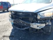 ✅ 2017 Ford Escape SE • VIN: 1FMCU9G93HUB34575 • Lot: 42279592. Wystawiony na IAAI z przebiegiem 71 904 mil. Bezpłatny archiwum sprzedaży aukcyjnych z USA i szczegółowy raport historii pojazdu na DreamBid. Zdjęcie 18.