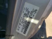 ✅ 1991 Toyota Pickup DLX • VIN: JT4RN82P5M5037569 • Lot: 73705234. Wystawiony na Copart z przebiegiem 87 290 mil. Bezpłatny archiwum sprzedaży aukcyjnych z USA i szczegółowy raport historii pojazdu na DreamBid. Zdjęcie 13.