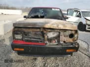 ✅ 1987 GMC Sonoma • VIN: 1GTBS14E0H8505371 • Lot: 48561145. Wystawiony na Copart z przebiegiem Nie podano. Bezpłatny archiwum sprzedaży aukcyjnych z USA i szczegółowy raport historii pojazdu na DreamBid. Zdjęcie 5.