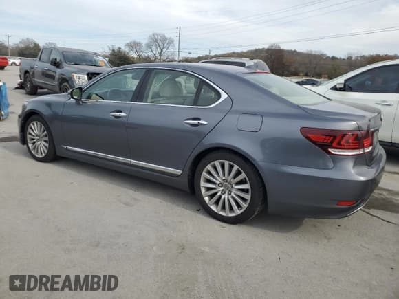 ✅ 2017 Lexus LS 460 • VIN: JTHCL5EF9H5028844 • Lot: 92299575. Listed on Copart with 85,312 mi. Free auction sales archive from the USA and detailed vehicle history report at DreamBid. Image 2.