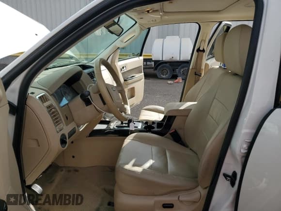 ✅ 2010 Ford Escape Limited • VIN: 1FMCU0EG8AKB93264 • Lot: 48755805. Listed on Copart with 69,141 mi. Free auction sales archive from the USA and detailed vehicle history report at DreamBid. Image 7.