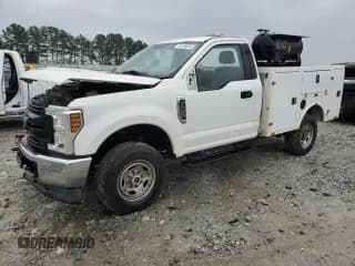 ✅ 2018 Ford F-250 XL • VIN: 1FDBF2B67JEB53642 • Lot: 81255834. Listed on Copart with 238,576 mi. Free auction sales archive from the USA and detailed vehicle history report at DreamBid. Image 1.