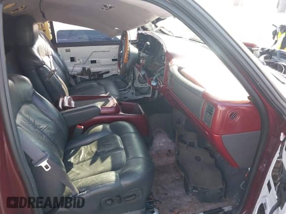 2006 Chevrolet Silverado 1500 Work Truck с VIN 1GCEC14X76Z145017, выставлен на аукционе IAAI как лот 42559884 с пробегом Не указан миль и . История ставок и продаж доступна на DreamBid. Изображение 5.