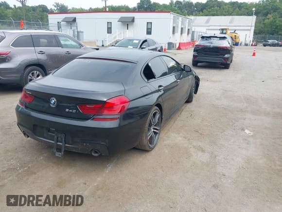 ✅ 2018 BMW 6 Series 640i • VIN: WBA6D0C57JG852938 • Lot: 42890832. Listed on IAAI with 36,629 mi. Free auction sales archive from the USA and detailed vehicle history report at DreamBid. Image 4.