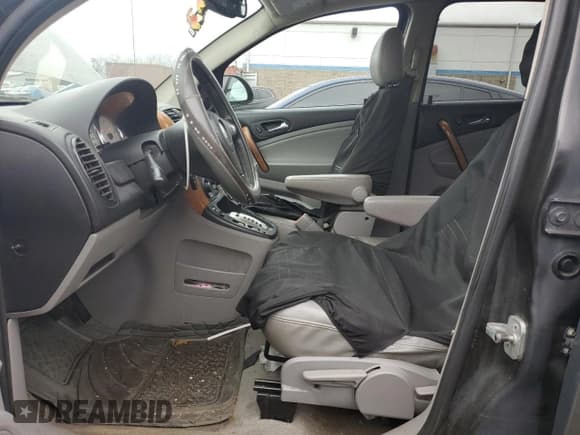 ✅ 2006 Saturn VUE • VIN: 5GZCZ63456S878989 • Lot: 47394055. Wystawiony na Copart z przebiegiem 133 384 mil. Bezpłatny archiwum sprzedaży aukcyjnych z USA i szczegółowy raport historii pojazdu na DreamBid. Zdjęcie 7.