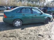 ✅ 2001 Ford Focus LX • VIN: 1FAFP33P91W363918 • Lot: 52200585. Listed on Copart with 162,988 mi. Free auction sales archive from the USA and detailed vehicle history report at DreamBid. Image 3.