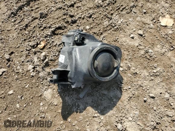 ✅ 2017 Chevrolet Silverado 1500 LT • VIN: 1GCVKREC9HZ400962 • Лот: 59863765. Опубликован ранее на Copart с пробегом 93 282 миль. Бесплатный доступ к архиву аукционных продаж из США и подробный отчёт об истории автомобиля на DreamBid. Изображение 12.