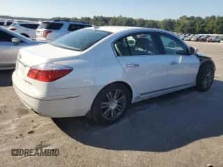 2011 Hyundai Genesis z VIN KMHGC4DF0BU126197, wystawiony jako Copart lot #77011234 z przebiegiem 171 348 mil mil oraz Szkoda całkowita • Salvage title. Historia ofert i sprzedaży dostępna na DreamBid. Obrazek 3.