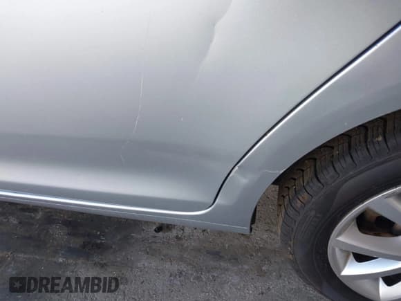 ✅ 2010 Volkswagen Jetta SE • VIN: 3VWRX7AJ9AM165284 • Lot: 43768798. Wystawiony na IAAI z przebiegiem 166 993 mil. Bezpłatny archiwum sprzedaży aukcyjnych z USA i szczegółowy raport historii pojazdu na DreamBid. Zdjęcie 12.