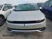 2024 Hyundai Ioniq 5 SEL z VIN KM8KN4DE8RU295907, wystawiony jako Copart lot #77888084 z przebiegiem 3 751 mil mil oraz Nie do naprawy • Non repairable. Historia ofert i sprzedaży dostępna na DreamBid. Obrazek 5.