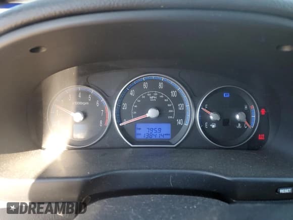 ✅ 2007 Hyundai Santa Fe SE • VIN: 5NMSH13E37H038721 • Lot: 79044594. Listed on Copart with 138,414 mi. Free auction sales archive from the USA and detailed vehicle history report at DreamBid. Image 9.