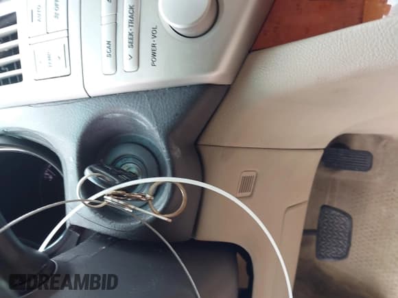 ✅ 2007 Lexus RX 400h • VIN: JTJGW31U572004119 • Lot: 43037941. Listed on IAAI with 179,305 mi. Free auction sales archive from the USA and detailed vehicle history report at DreamBid. Image 11.