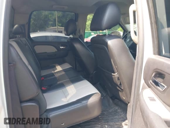 ✅ 2012 GMC Sierra 1500 SLT • VIN: 3GTP2WE71CG170921 • Lot: 42411614. Listed on IAAI with 169,738 mi. Free auction sales archive from the USA and detailed vehicle history report at DreamBid. Image 8.