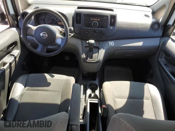 ✅ 2014 Nissan NV200 SV • VIN: 3N6CM0KN8EK694766 • Lot: 62555155. Wystawiony na Copart z przebiegiem 130 687 mil. Bezpłatny archiwum sprzedaży aukcyjnych z USA i szczegółowy raport historii pojazdu na DreamBid. Zdjęcie 8.