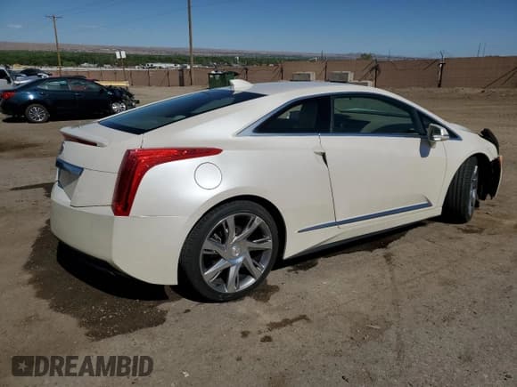 ✅ 2014 Cadillac ELR • VIN: 1G6RR1E48EU600850 • Lot: 55169115. Wystawiony na Copart z przebiegiem 26 604 mil. Bezpłatny archiwum sprzedaży aukcyjnych z USA i szczegółowy raport historii pojazdu na DreamBid. Zdjęcie 3.