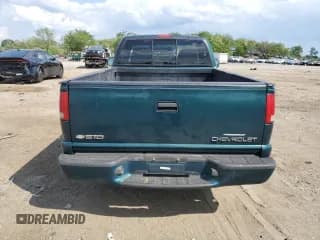✅ 1998 Chevrolet S-10 LS • VIN: 1GCCS1441WK191113 • Лот: 55442765. Опубликован ранее на Copart с пробегом 95 871 миль. Бесплатный доступ к архиву аукционных продаж из США и подробный отчёт об истории автомобиля на DreamBid. Изображение 6.
